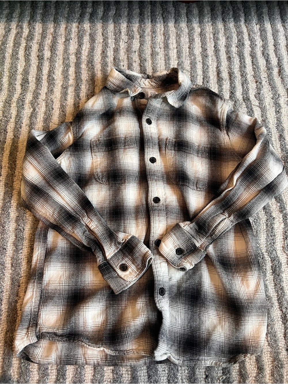 GAP Black and White Plaid Button-Down Shirt